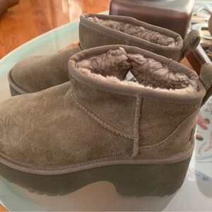 UGG Chestnut Wool-Lined Ankle Boots